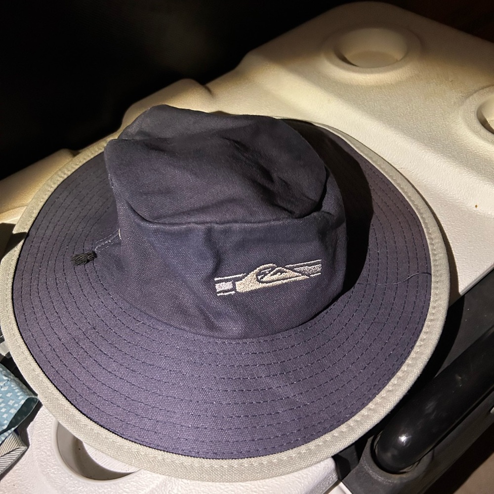 Quicksilver hat
